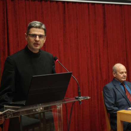Értékteremtő tudomány - Tudományos konferencia a Szent Atanáz Főiskolán