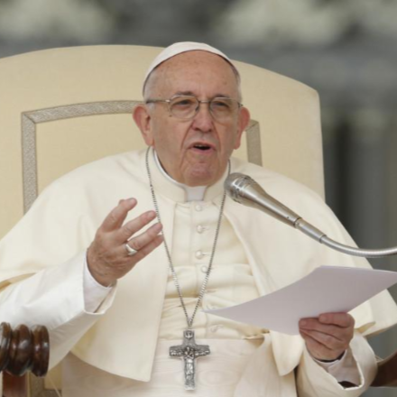 A pápa homíliája az egységhét lezárásakor: Maradjunk Krisztus éltető szeretetében