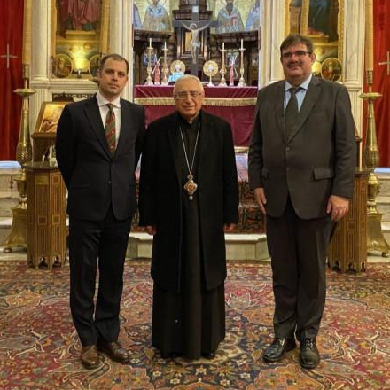 A melkita pátriárka kitüntetéssel ismerte el a Magyar Máltai Szeretetszolgálat közel-keleti munkáját