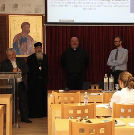 Gallaro érsek és Nin püspök a Szent Atanáz Főiskolára látogatott