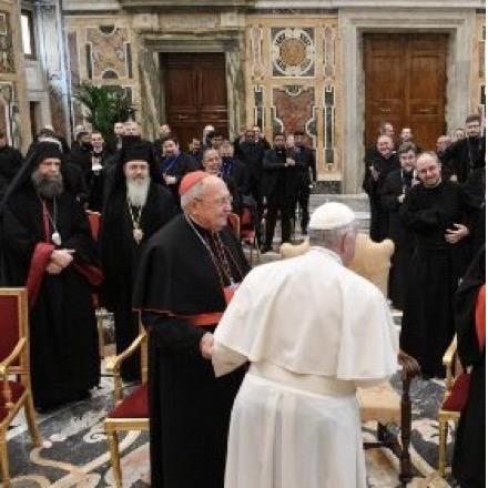 A pápa a Keleti Egyházak Kongregációjához: az emberiség nem tanult a háborúkból
