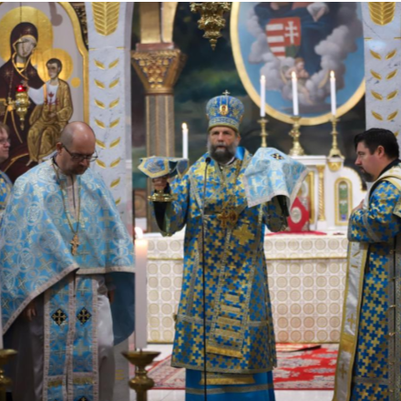 Élőben közvetíti a Duna TV a vasárnapi Szent Liturgiát Debrecenből 