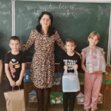 Több mint kétszáz gyermek iskolakezdését segítették K...