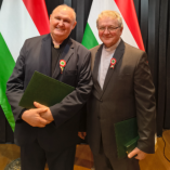 Papjaink kitüntetése nemzeti ünnepünk alkalmából class=