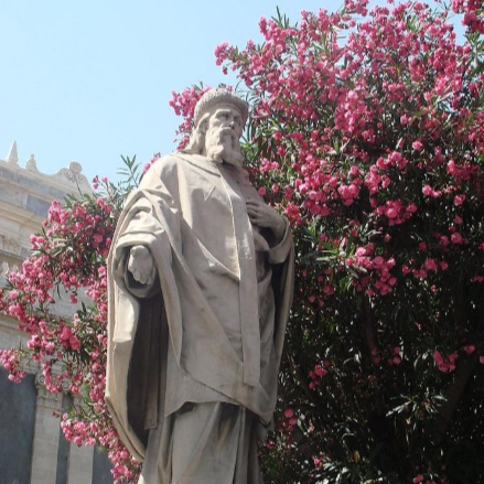 Május 2 - Szent Atanáz püspök és egyháztanító emléknapja