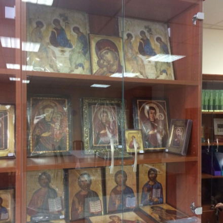Megnyitott Budapest egyetlen görögkatolikus kegytárgyboltja 