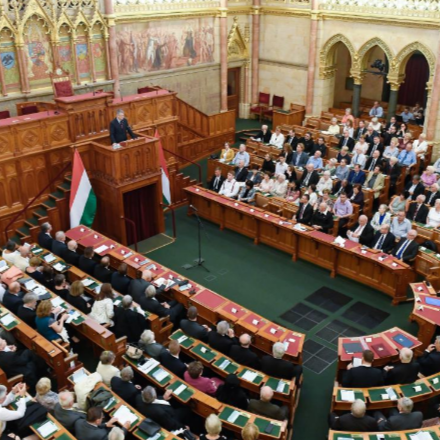 A Parlamentben ünnepelte fennállásának 30. évfordulóját a Keresztény Értelmiségiek Szövetsége