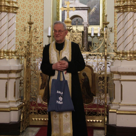 Keresztes Szilárd nyugalmazott püspök vezetésével imádkoztak az idei Damján tábor sikeréért a szervezők