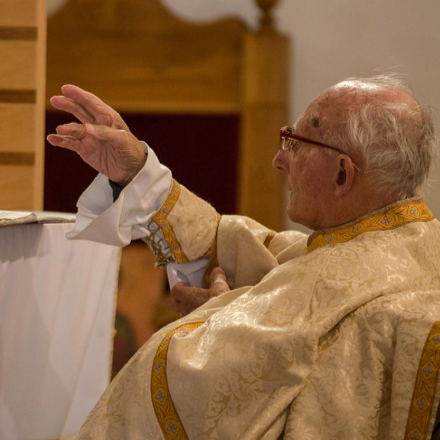Vendégségben az idén 90 éves Obbágy Miklós atyánál