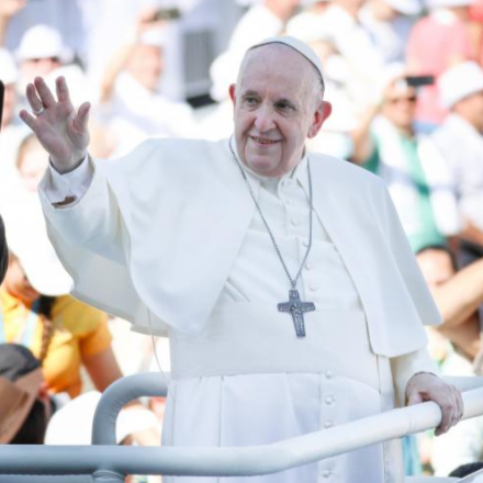 Ferenc pápa szentbeszéde a Hősök terén