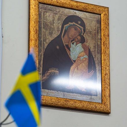 A szeretet hordozójává válhatunk mi is – megáldották az új szociális boltot Vámospércsen