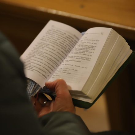 Ezúttal hétfői napon lesz Jézus-ima a Rózsák terén