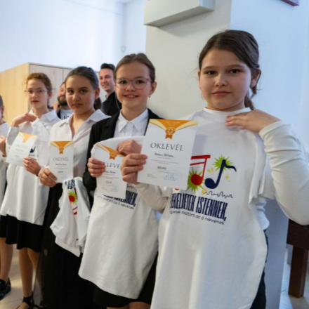 Elindult a jelentkezés az idei liturgikusének-versenyre 